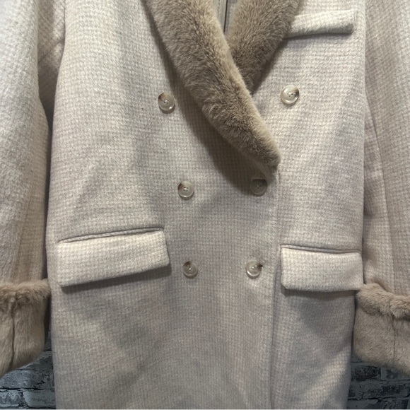 EUC Reformation Double-Breasted Women's Coat Size XL - Picture 4 of 15